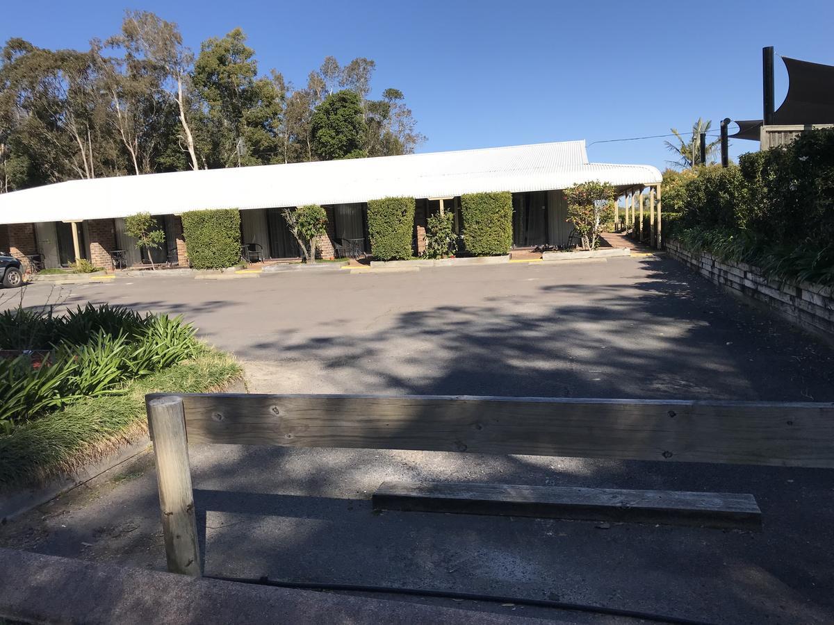 Tea Gardens Motel Exterior photo